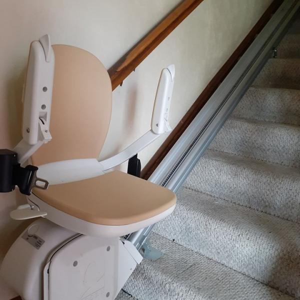 Photo of chair lift to interior 2nd floor $400.