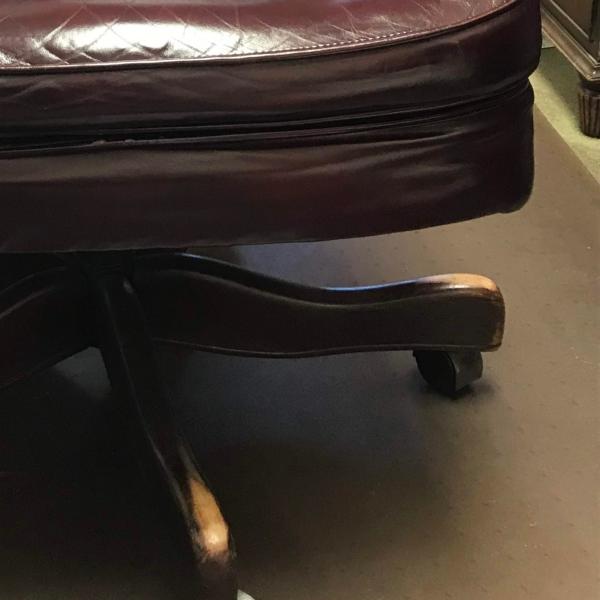 Photo of Executive leather chair