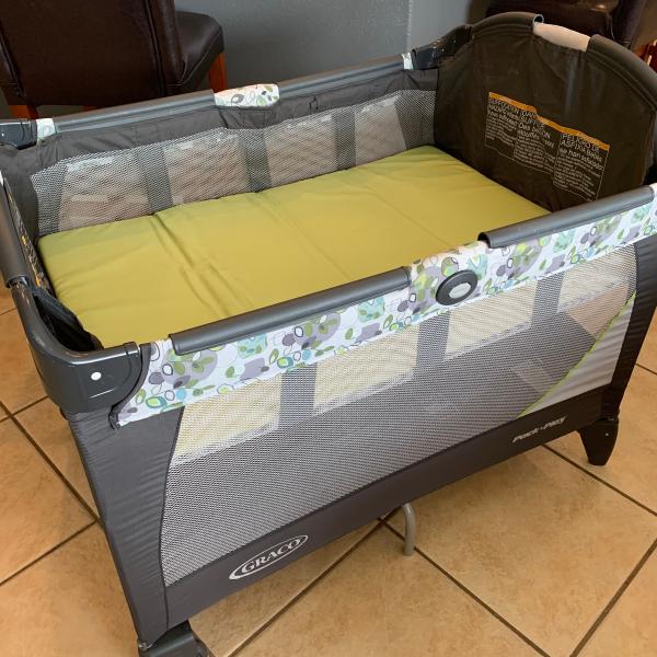 Photo of Graco Pack and Play 