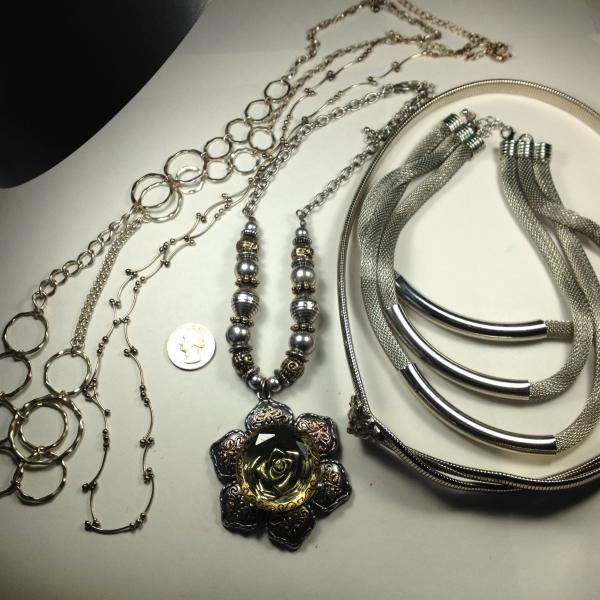 Photo of 5 Silvertone Vintage Costume Jewelry Necklaces #15031