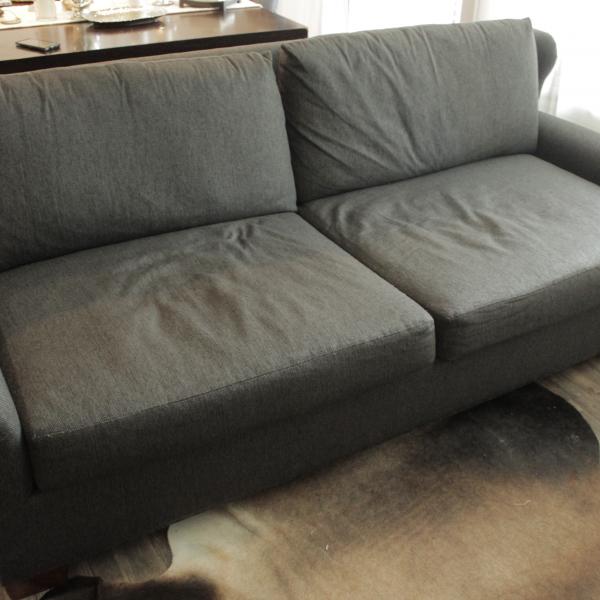 Photo of arm sofa