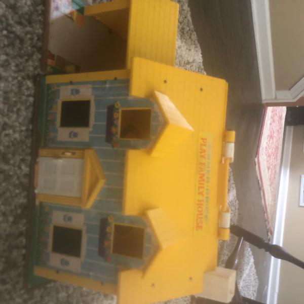 Photo of Fisher price house 