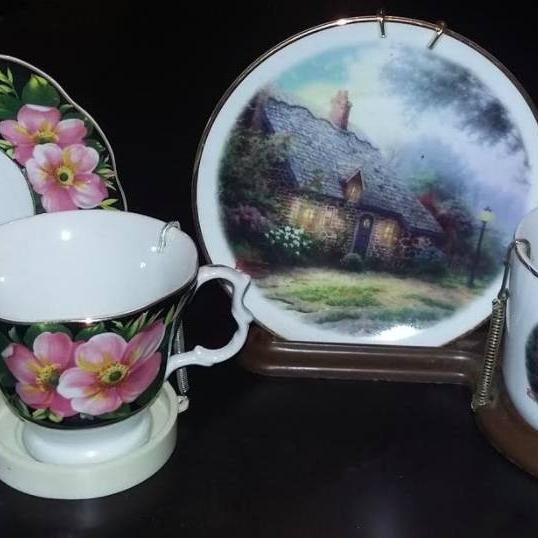 Photo of Decorative Cup & Plate Collectibles