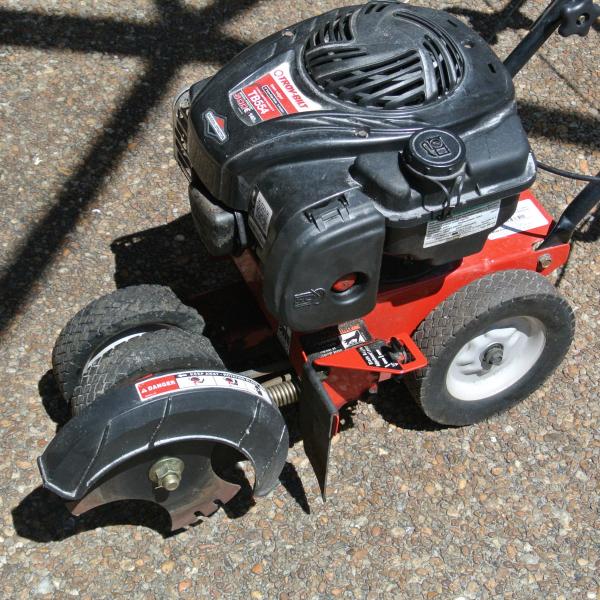 Photo of Troy Built Gas Lawn Edger