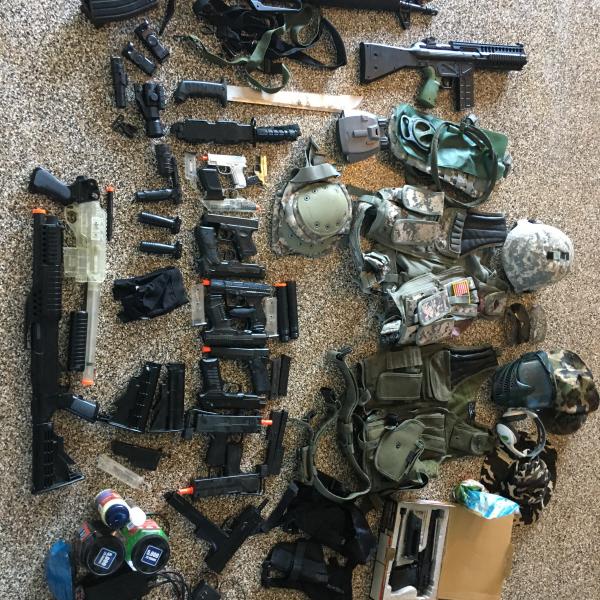 Photo of Airsoft Gear and Gun Aresenal