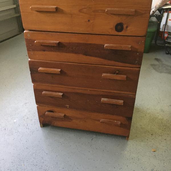 Photo of 6 drawer chest free