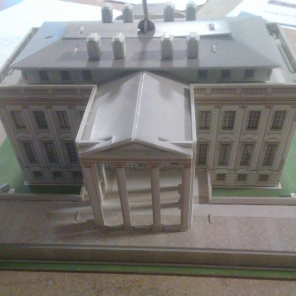 Photo of Puzzle of the White House (Brand new unopened box)