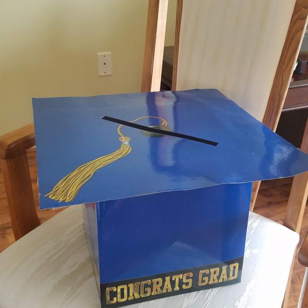 Photo of Graduation centerpieces & card box (blue & gold colors) for 12 tables