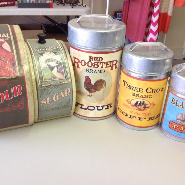 Photo of COLLECTIBLE TINS