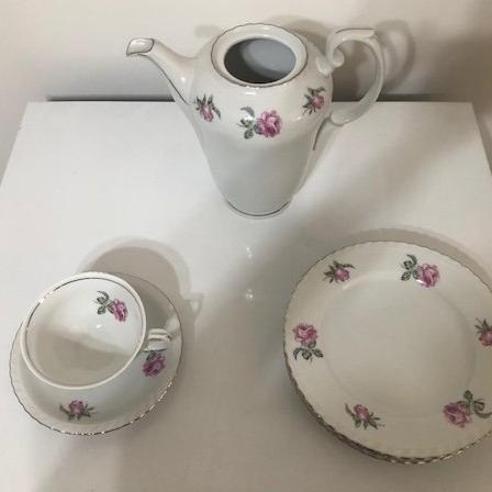 Photo of VINTAGE FINE BOHEMIAN CHINA MADE IN CZECHOSLOVAKIA ROSE PATTERN