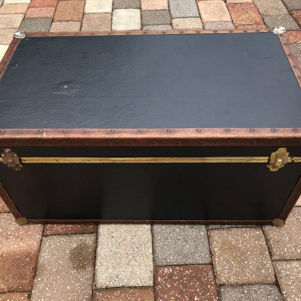 Photo of WOODEN TRUNK