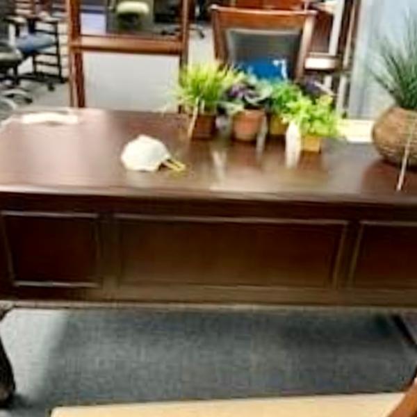 Photo of Elegant desk