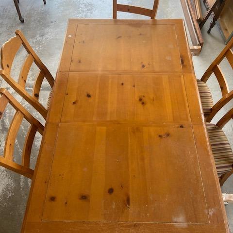 Photo of Kitchen table and set of 6 chairs