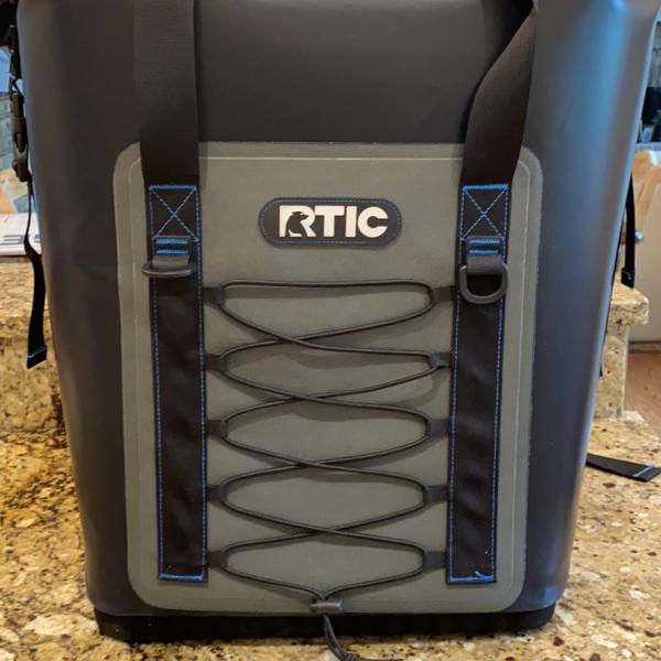 Photo of RTIC 30 can BACK PACK COOLER 1st Generation 