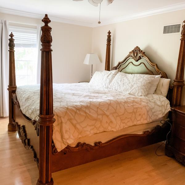 Photo of Pulaski Edwardian Antique Style King Bedroom Set