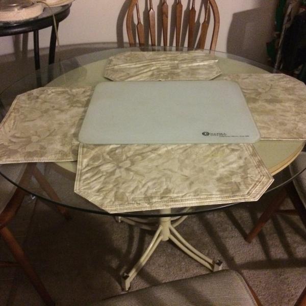 Photo of Dining  Table