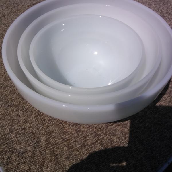 Photo of Fire King Bowl Set