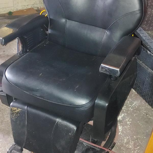 Photo of Barber chair