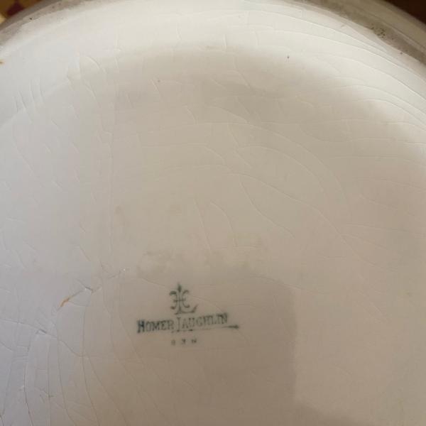 Photo of Homer Laughlin large mixing bowl 