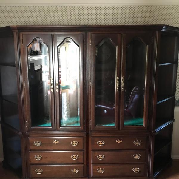 Photo of Display Cabinet 