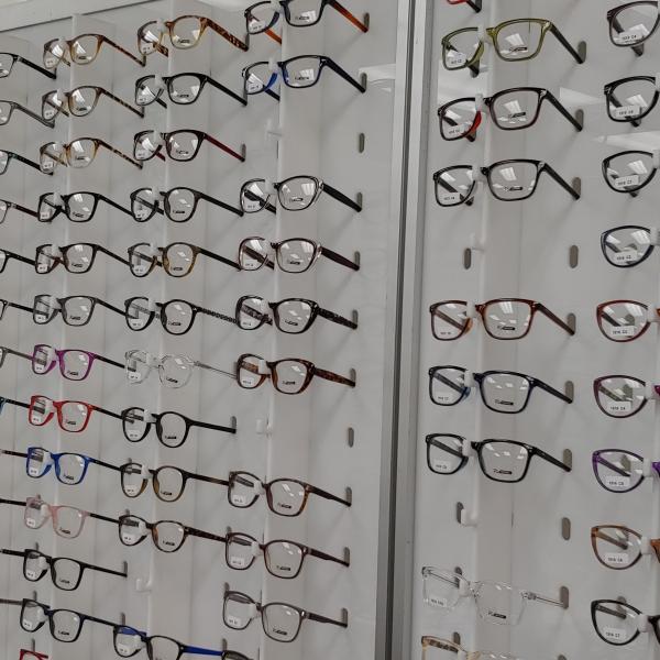 Photo of eyeglasses prescription glasses frame+lenses