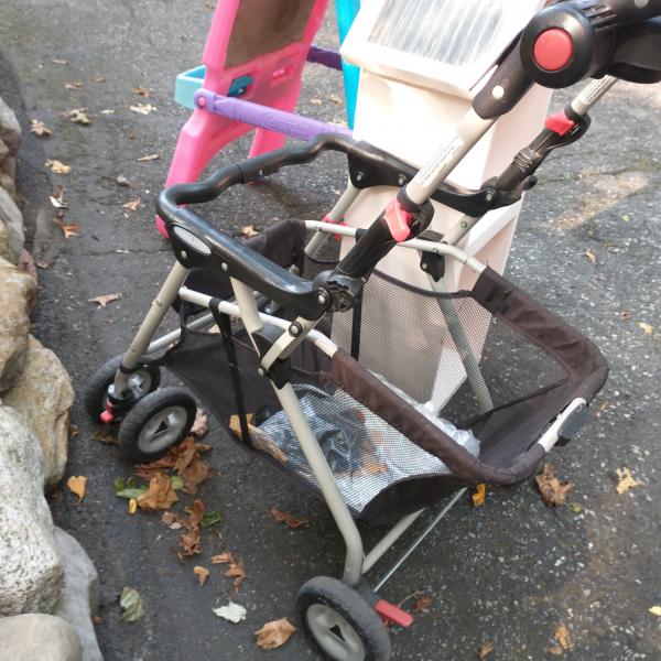 Photo of Graco snap n go carriage