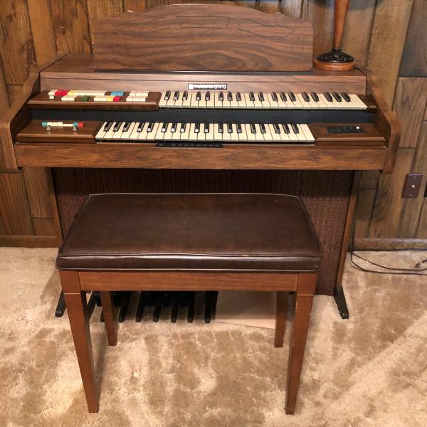 Photo of Hammond Organ