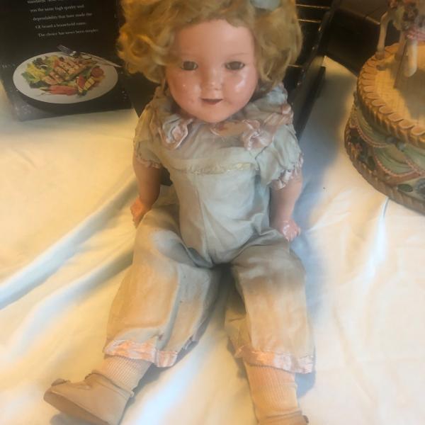 Photo of Shirley temple vintage doll