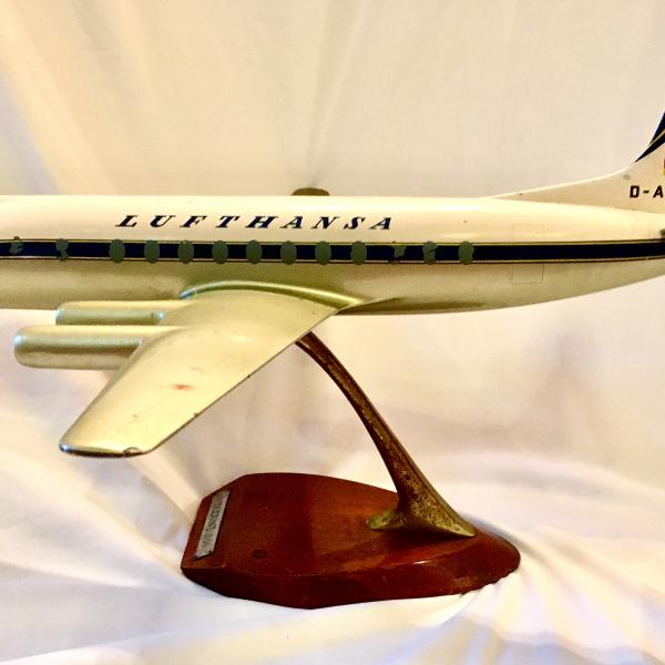 Photo of Westway Model Lufthansa Viceroy 800