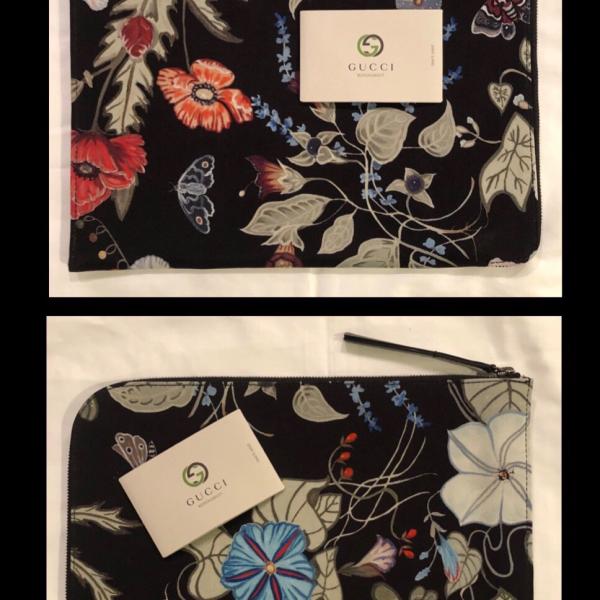Photo of Gucci Rare Flora Knight Travel IPads,Laptop Clutch“Authentic”