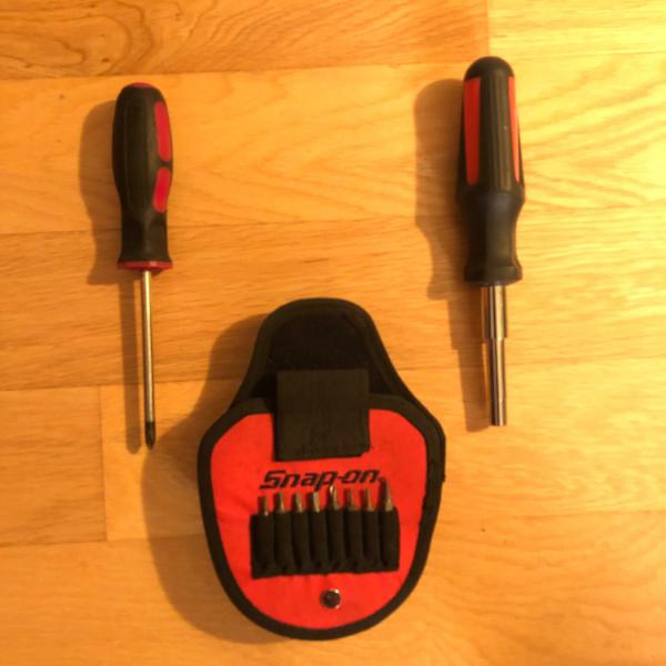 Photo of ‘Snap On ‘ belt tool kit.