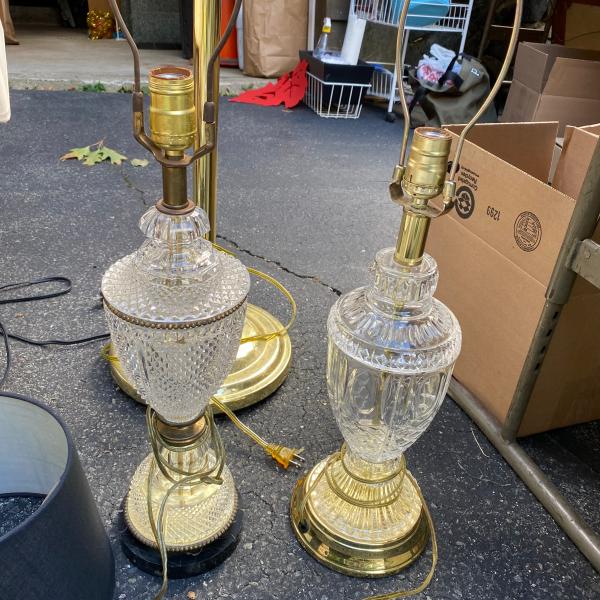 Photo of 2 crystal lamps 