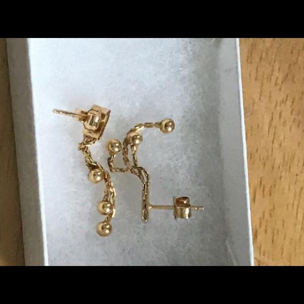Photo of 14k gold earrings 