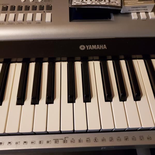 Photo of Portable Grand DGX-520 Yamaha Keyboard