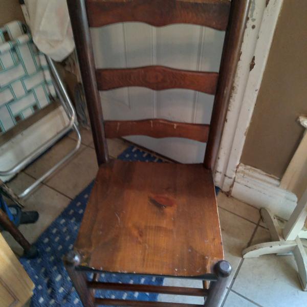 Photo of 4 Antique Sturdy Ladderback Chairs