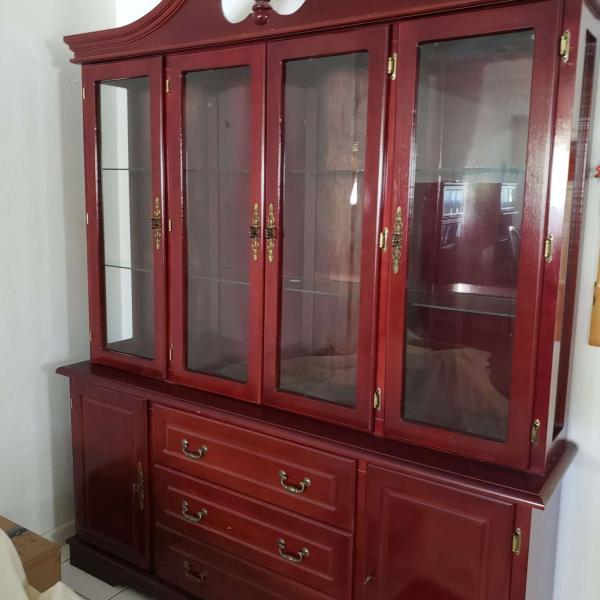 Photo of China cabinet  for dining room  in very good condition . 