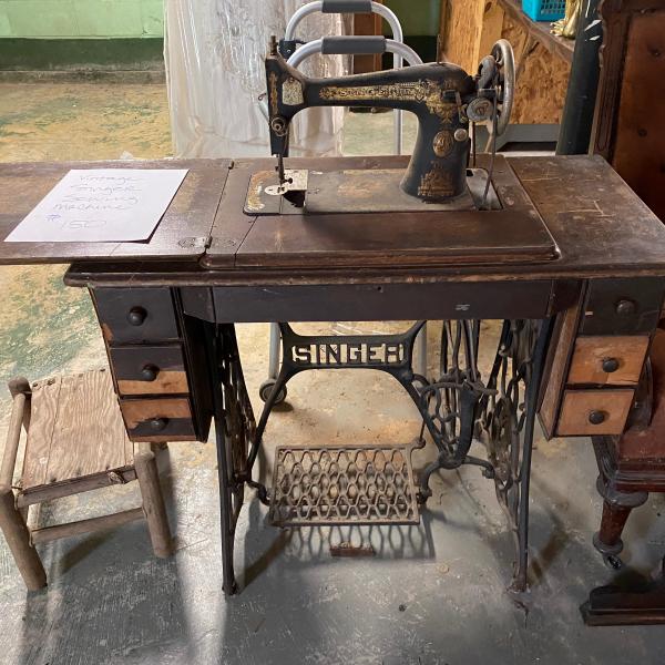 Photo of Vintage Singer Sewing Machine 