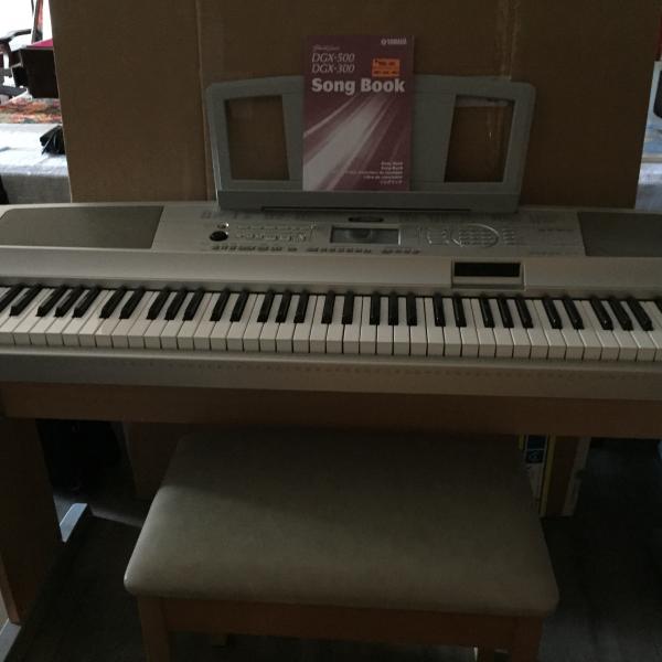 Photo of YAMAHA portable piano