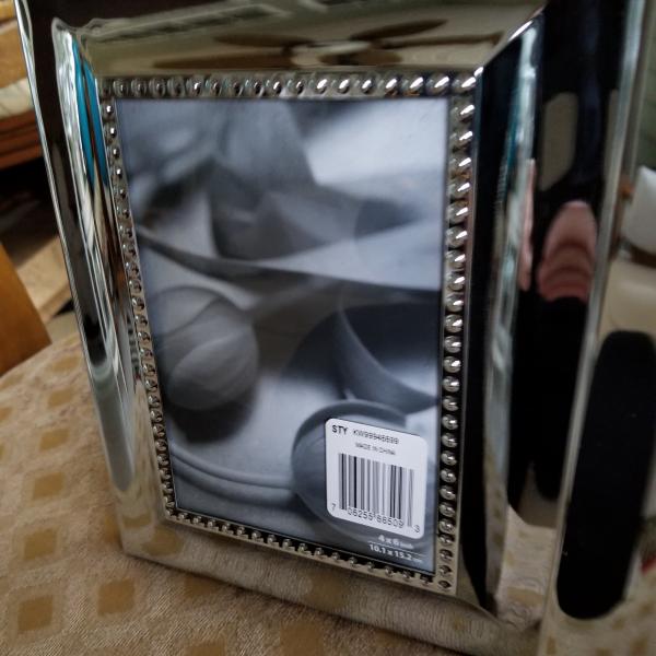Photo of Silver Picture Frames (new)