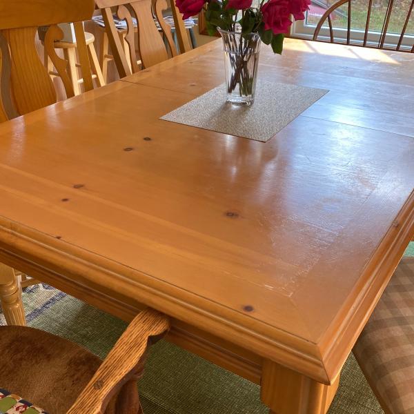 Photo of Dining room table and 4 chairs