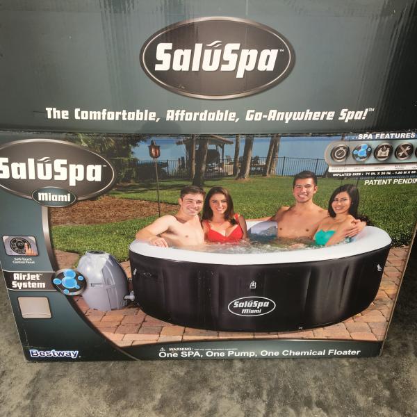 Photo of inflatable jet tub.
