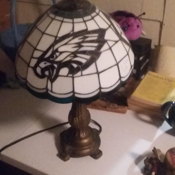 Photo of Ravens Tiffany Art Glass Table Lamp