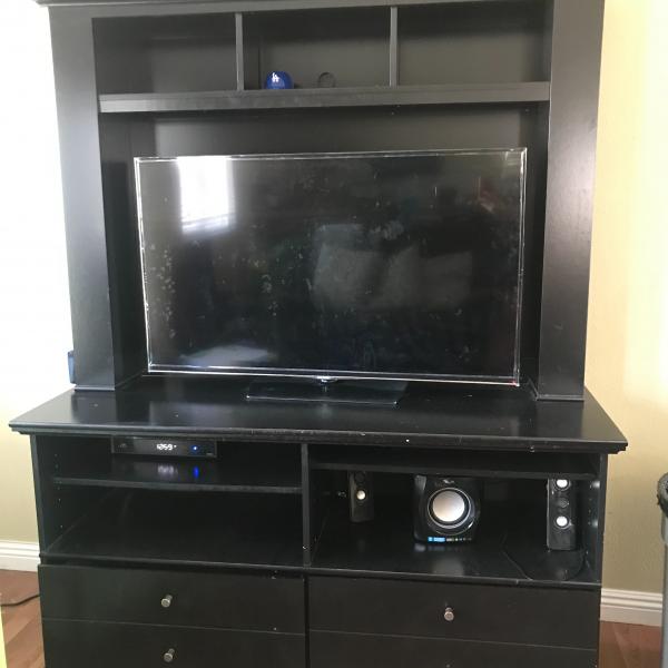 Photo of Tv stand 