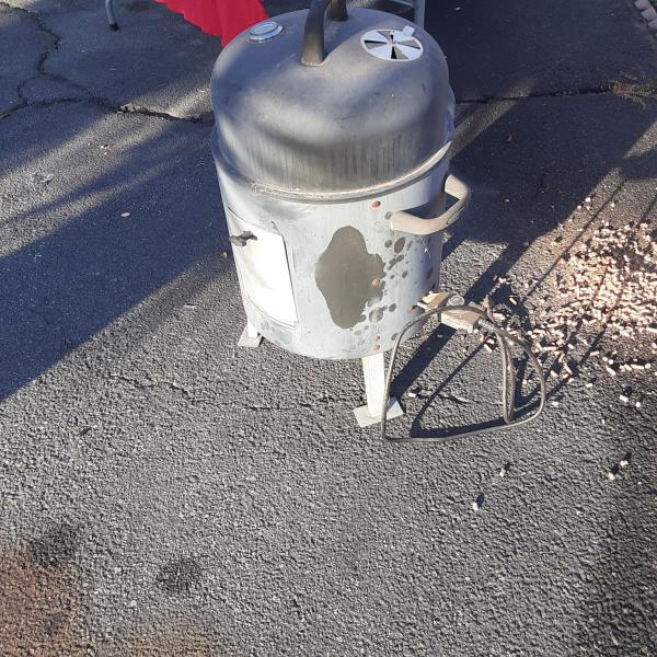 Photo of Used Electric Smoker