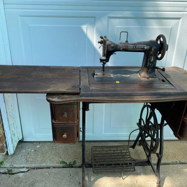 Photo of Antique sewing machine
