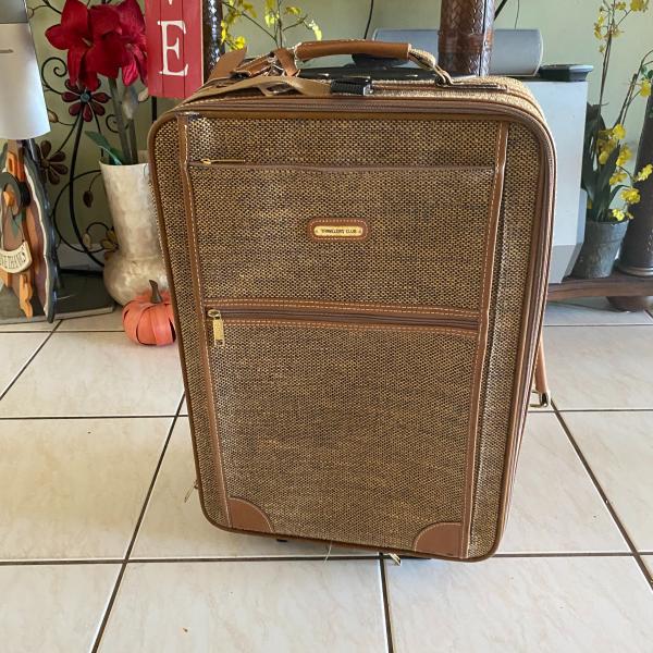 Photo of Suit Cases, Scooter, Bike, Small fish tanks, End Table, Corningware