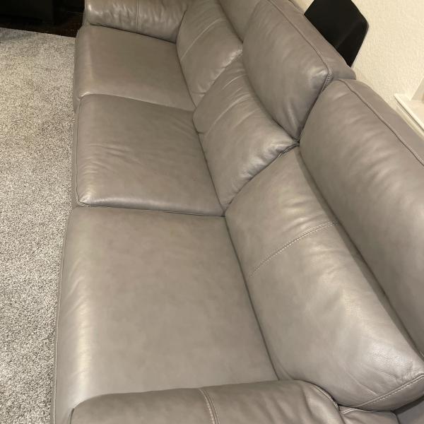 Photo of Three piece couch