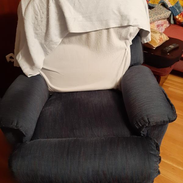 Photo of recliner chair