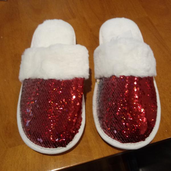 Photo of NEW Ladies Red Sequin Slippers - size L (9-10)