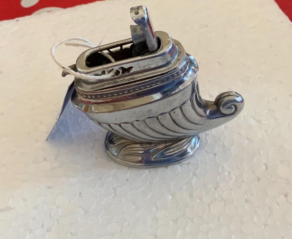 Vintage Table lighter 1949. Made in occupied japan snaplist